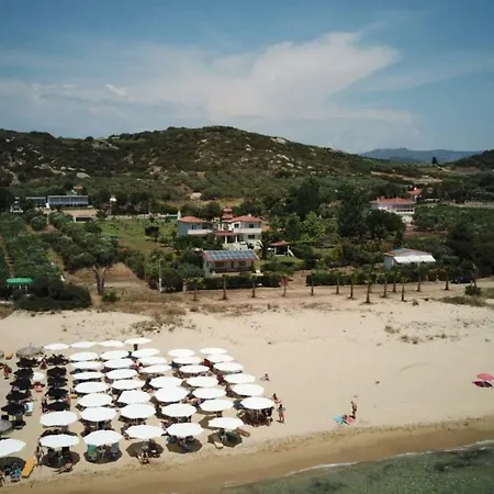 Diamond View Villas * Néa Péramos