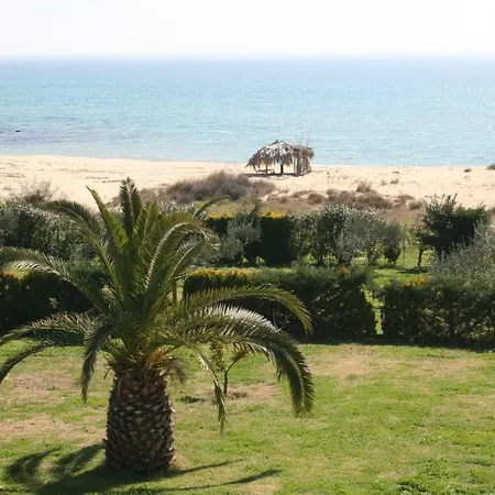 Diamond View Villas * Néa Péramos