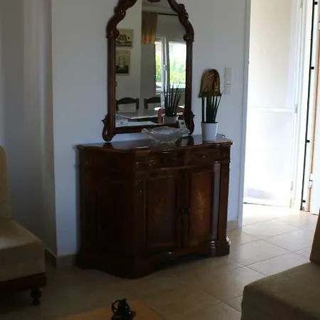 Diamond View Villas *